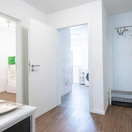 Apartment Kirschgarten 5 1 *