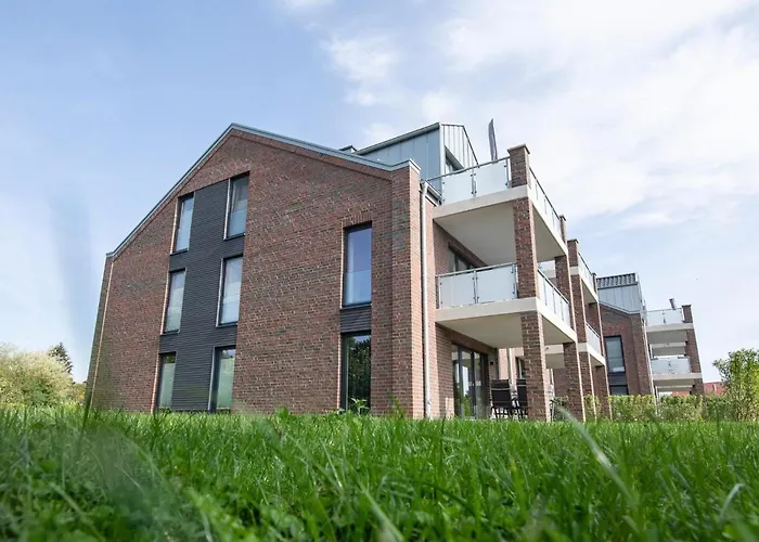 Kirschgarten Familienidyll * Kellenhusen